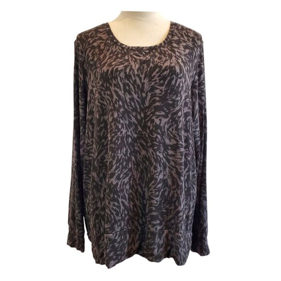 WORKSHOP Clothing SZ 2X Black & White Print Soft Modal Stretch Knit Top Tunic - Picture 2 of 8